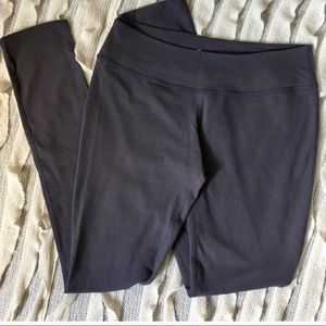 Beyond yoga leggings